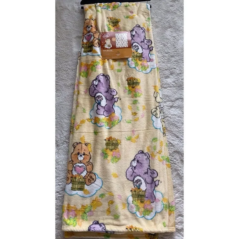 Care Bears Autumn Fall Leaves‎ 60 X 90” TWIN Sz Throw Blanket Yellow NEW